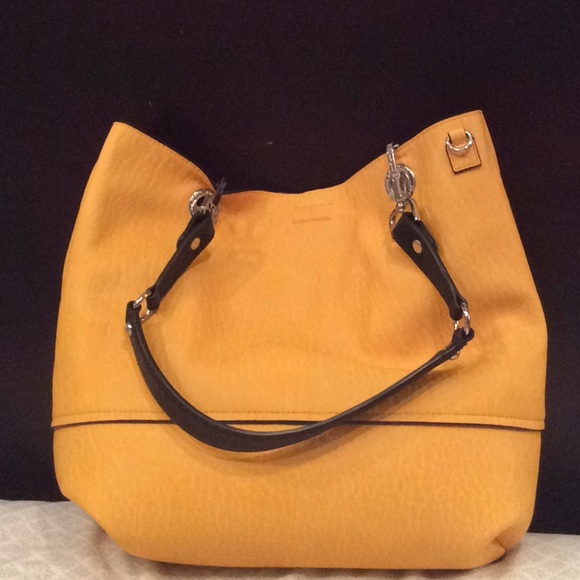 Reversible Calvin Klein Handbag - Picture 3 of 5